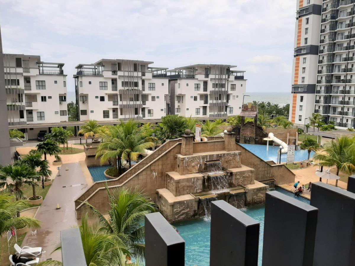 Nra @ Sg Resort Residences กวนตัน ภายนอก รูปภาพ