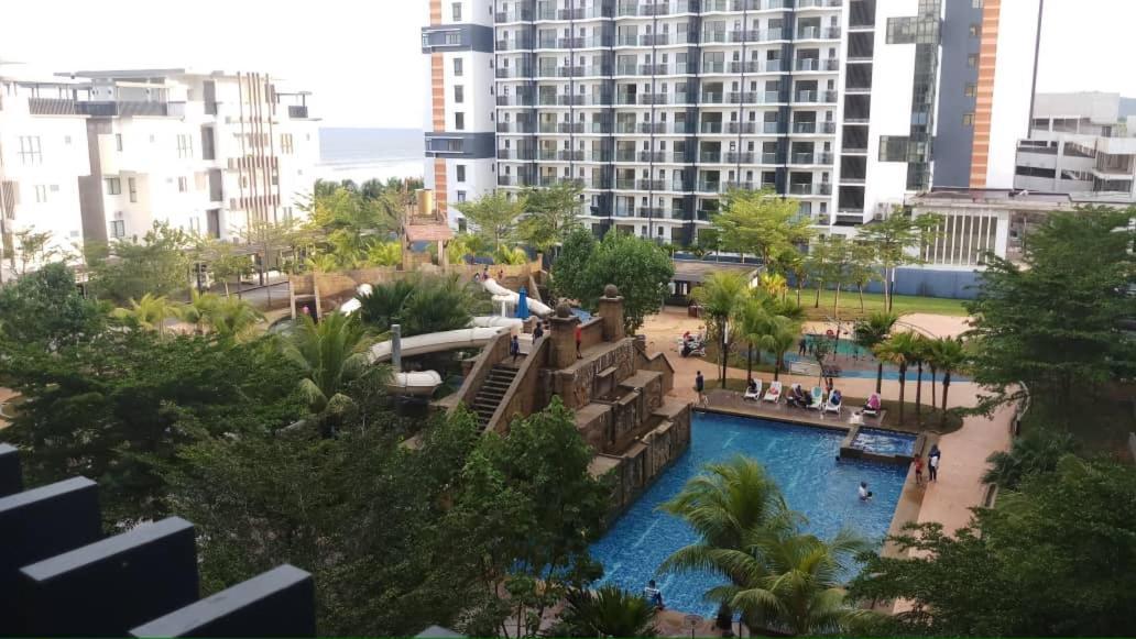 Nra @ Sg Resort Residences กวนตัน ภายนอก รูปภาพ